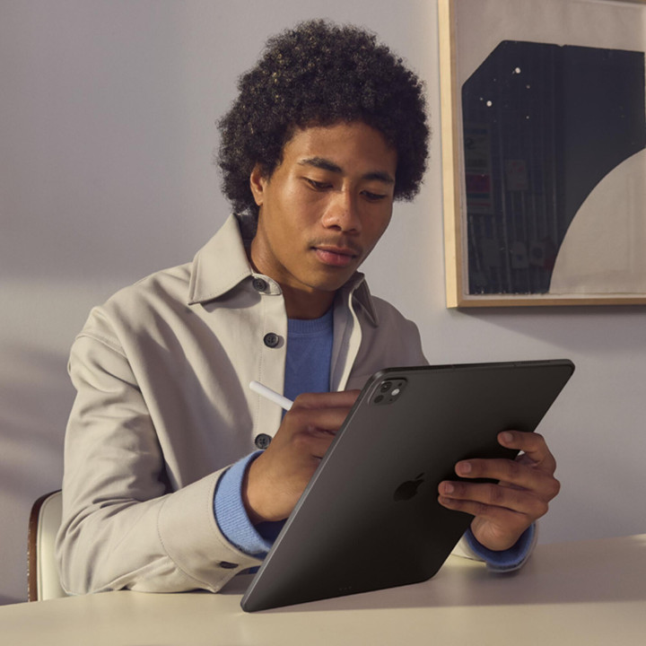 iPad Pro 11" (2025)